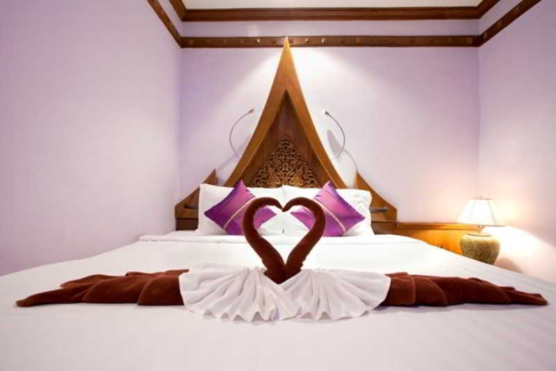 Patong Beach Bed And Breakfast מראה חיצוני תמונה