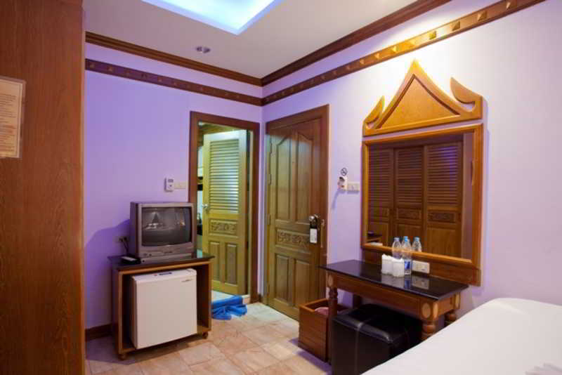 Patong Beach Bed And Breakfast מראה חיצוני תמונה
