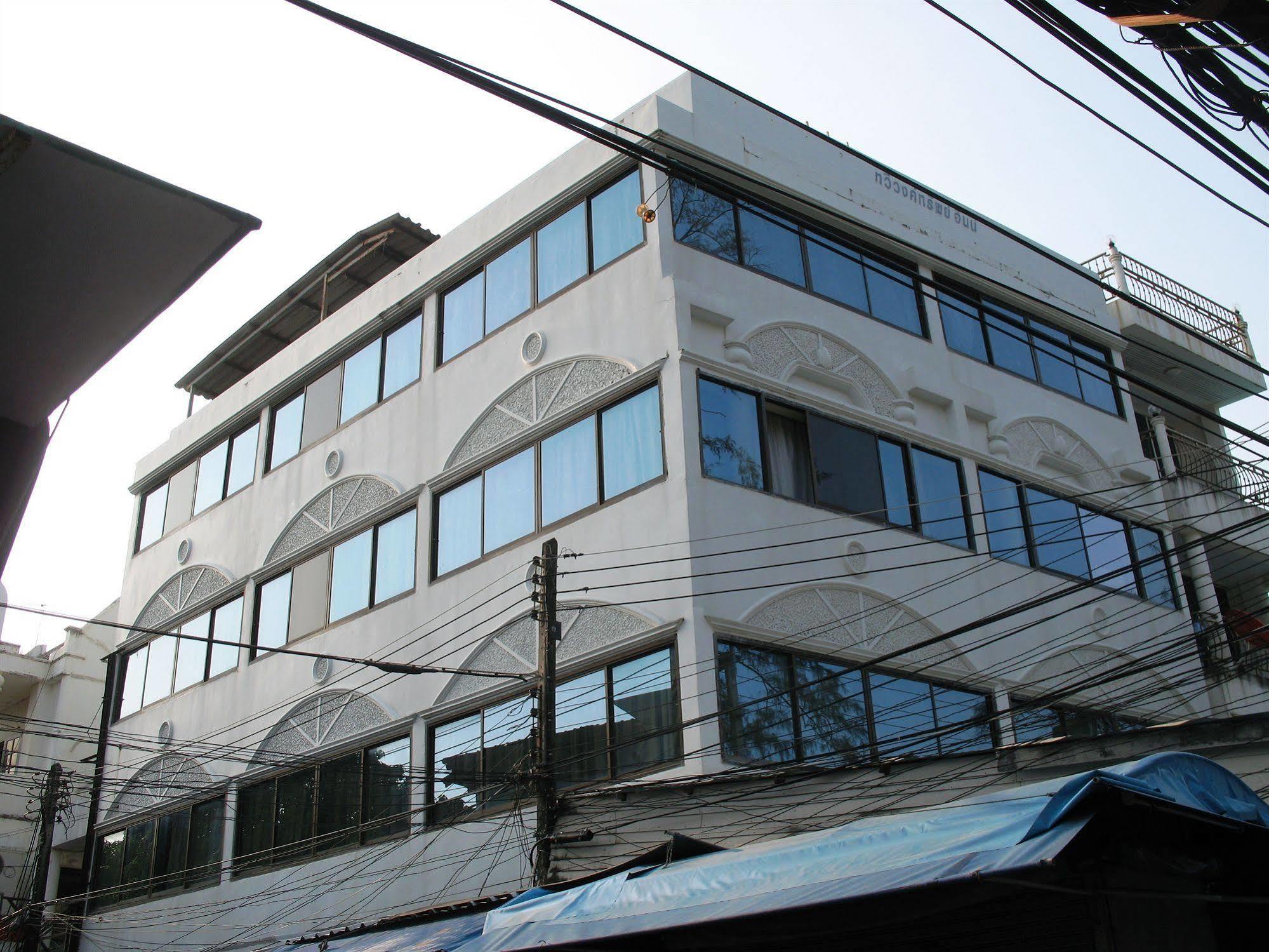 Patong Beach Bed And Breakfast מראה חיצוני תמונה